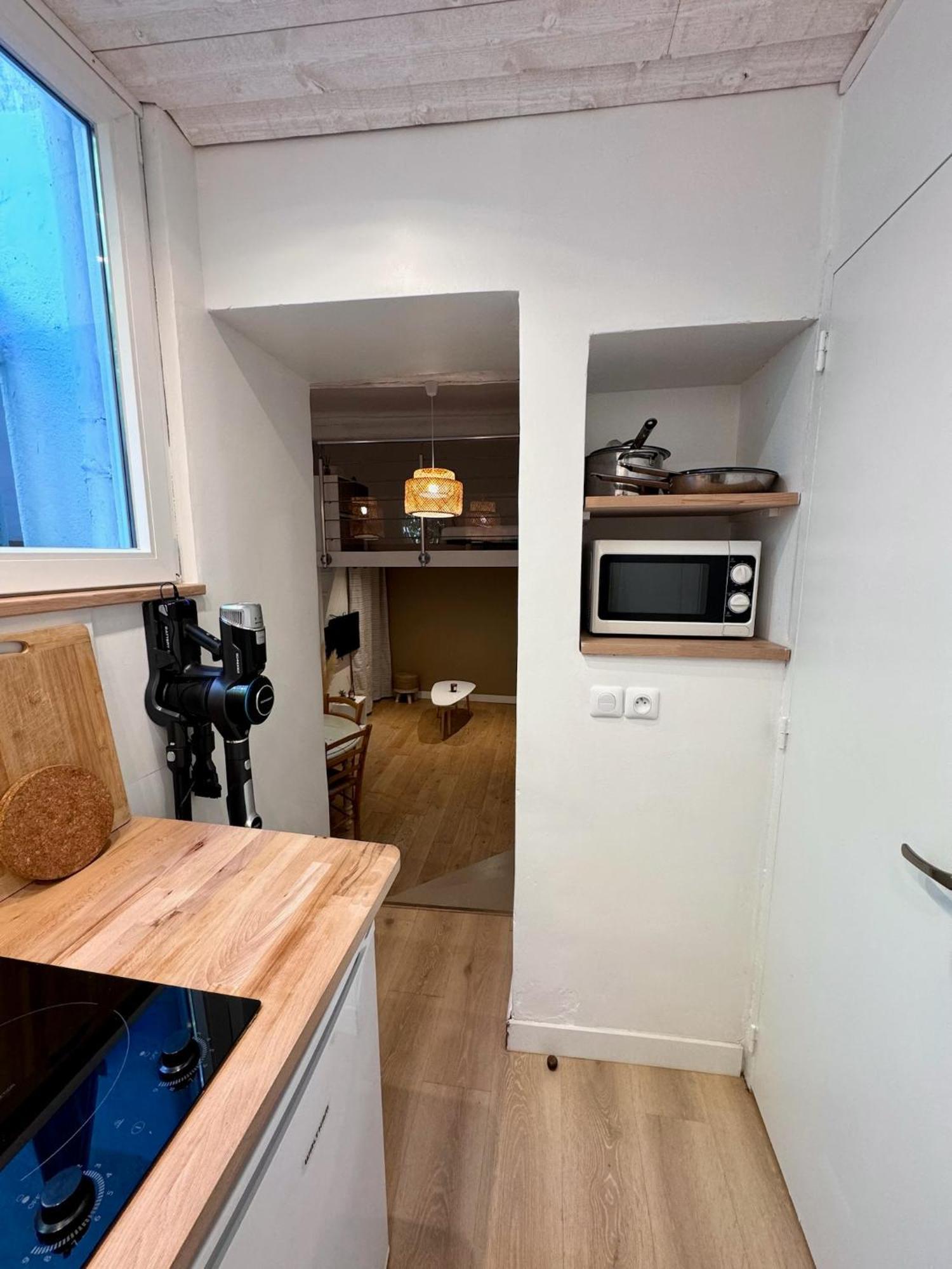 Charmant Studio Йер Экстерьер фото